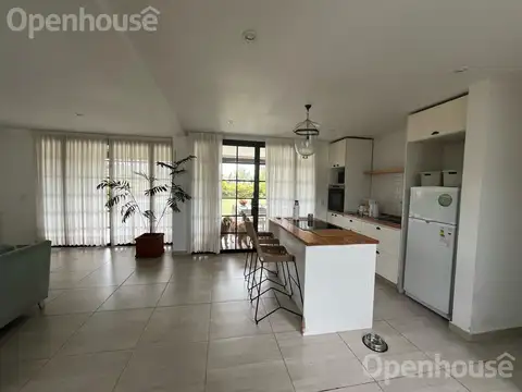 Casa en Alquiler de 3 dormitorios