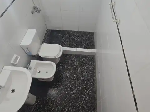 Departamento en Alquiler en Jose Leon Suarez, $ 590.000