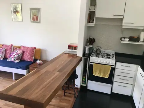 Departamento en Venta en Olivos Vias/Rio, USD 167.500