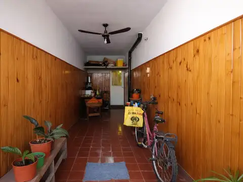 Depto Tipo Casa en Venta de 5 ambientes