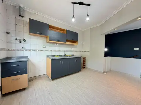 Depto Tipo Casa en Venta de 3 dormitorios