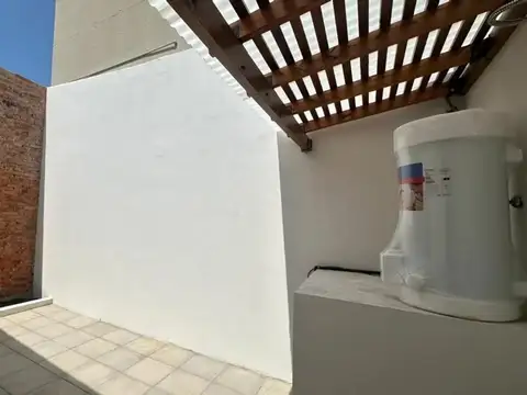 Depto Tipo Casa 3 ambientes con 1 baño