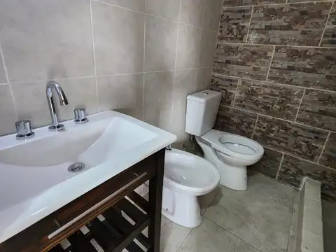   RESERVADO  ALQUILER MONOAMBIENTE LUZ Y SOL!