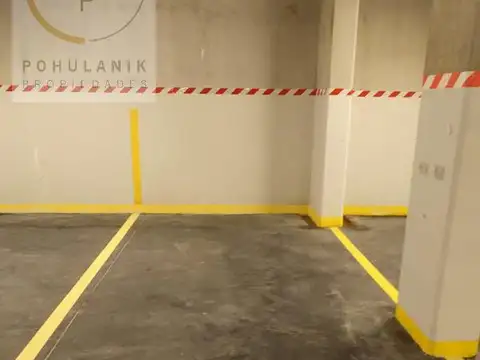 VENTA COCHERA EN ONCE