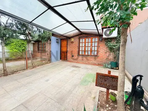 Dean Funes 2400, Piso 0
