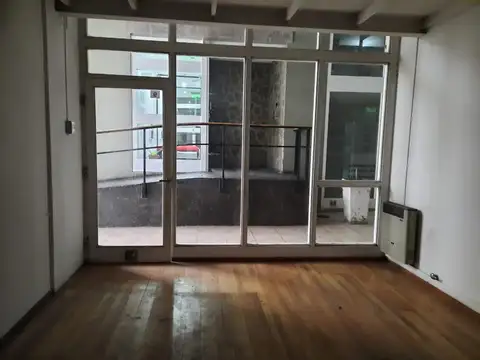 Local comercial 43 m2 - Área Centro Este