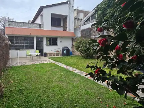 Casa en Venta en Cinco Esquinas, Rosario