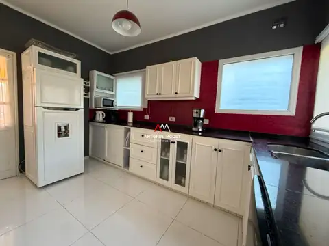 Casa en Venta en Pilar del Este - Santa Guadalupe, USD 260.000