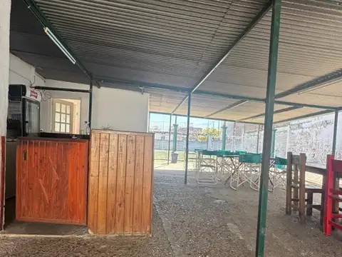 En Venta Complejo Deportivo Centrico! Nuevo Precio