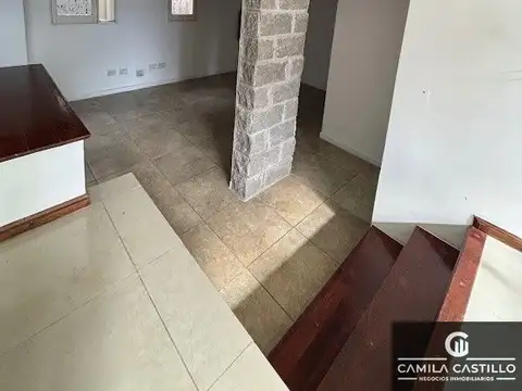 Depto Tipo Casa 2 ambientes con 2 baños