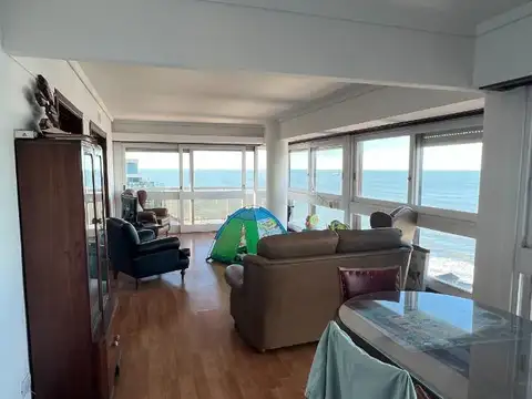 Departamento en venta - 3 Dormitorios 4 Baños - Cochera - 170Mts2 - Mar del Plata