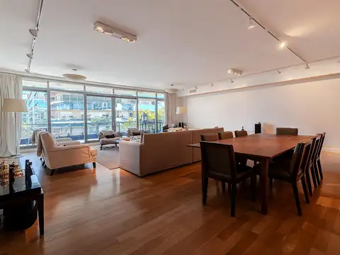 Venta 3 ambientes con dependencia - Madero Center