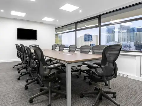Acceso todo incluido a oficina profesional para 15 personas en BUENOS AIRES, American Express Retiro