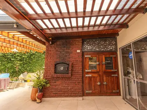 CASA 4 AMB QUINCHO COCH. CASTELAR SUR APTO CREDITO