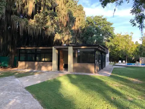 LISANDRO DE LA TORRE 76  - Casa en venta de 3 dormitorios en Roldán