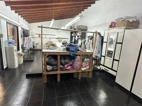 CASA SOBRE LOTE DE 10X22