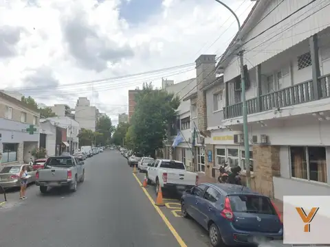 Tucumán e/ Castelli y Garay