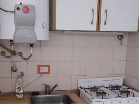 EXCELENTE UBICACION - APTO PROFESIONAL