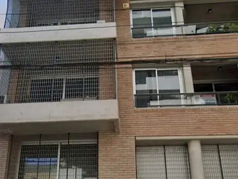 San Juan 536, departamento 1 dormitorio, 57 m2, balcón al frente.