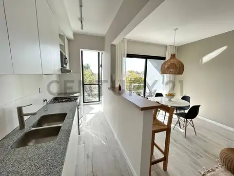 2 Entre 38 y 39 , Piso 2