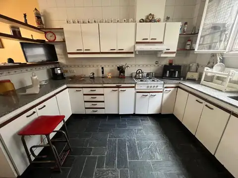 Depto Tipo Casa en Venta 56 años