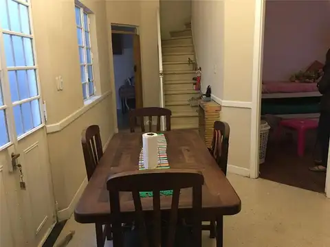 Depto Tipo Casa en Alquiler 40 años