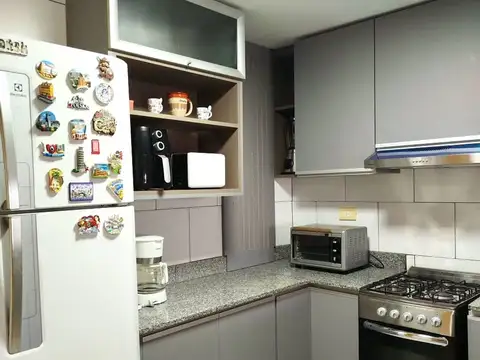 Departamento 4 ambientes con 2 baños