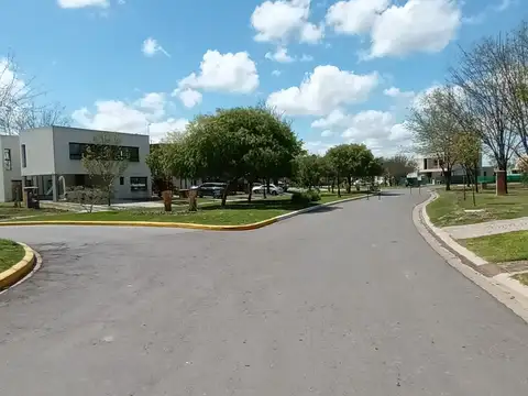 Terreno en Venta en Santo Tomas, Countries y Barrios Cerrados en Pilar