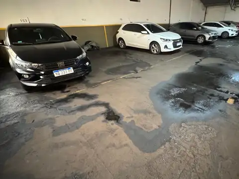 Tres Cocheras en Venta en Palermo