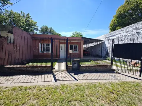 Casa en venta en G. de Laferrere