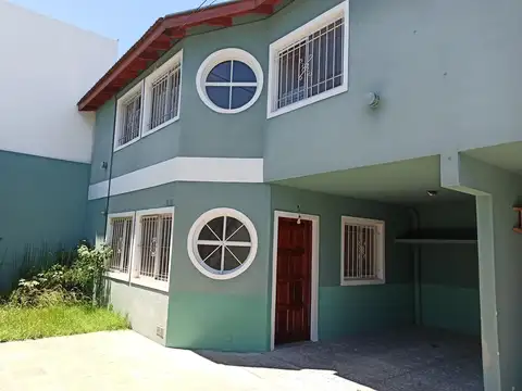 Casa en Venta en Berazategui, USD 270.000