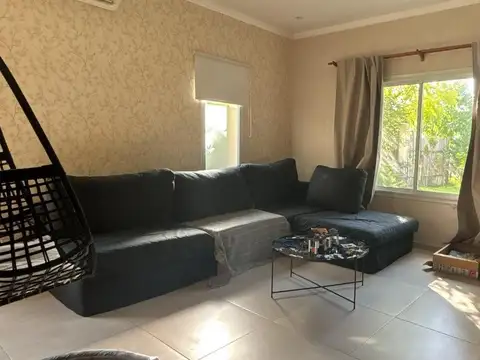 Casa 7 ambientes con 3 baños