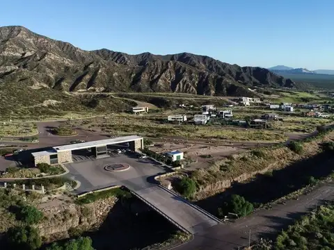 Venta lote de 820m2 en barrio mendoza norte