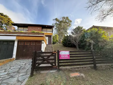 Dúplex en venta c/ cochera en Zona Sur