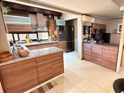 Casa en Venta en Parque Centenario, USD 298.000