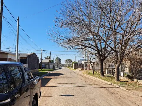 Terreno en Venta 23  mts Fondo