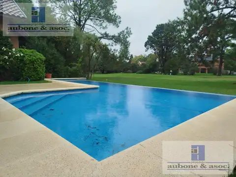 Casa en Alquiler al Oeste