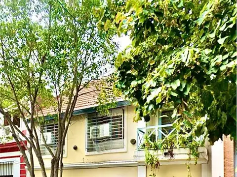 PH en planta baja con patio y terraza propia 