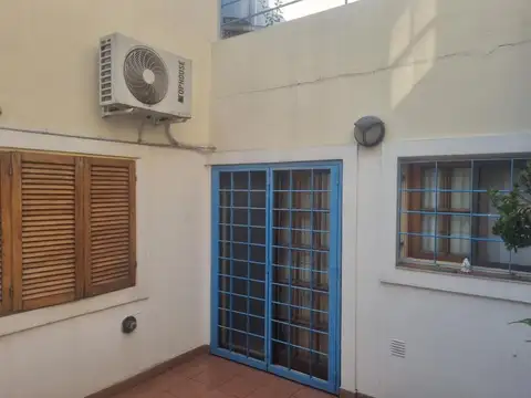 Depto Tipo Casa en Venta 25 años