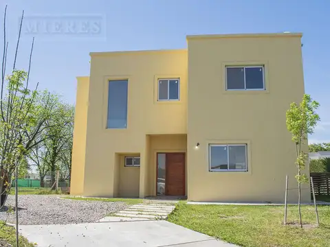 Casa en Venta en Pilar del Este - Santa Guadalupe, Countries y Barrios Cerrados en Pilar