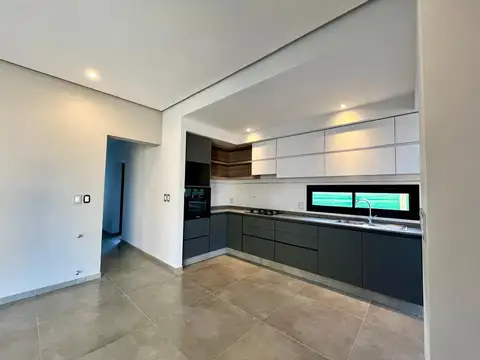 Casa en Venta en Carrodilla La Puntilla, USD 270.000