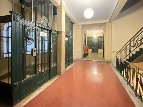 25 DE MAYO 100, Piso 2