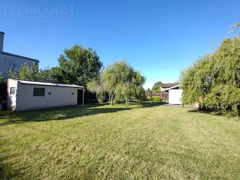 Casa en Venta con 5 cocheras