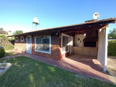 Venta. Monoambiente   Galpón. Con Pileta. Lote 730 m2. Barrio Parque Sakura.