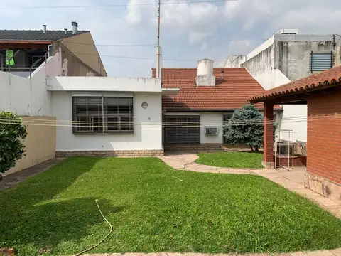 Casa - Alquiler - Argentina, La Matanza - Caupolican 573