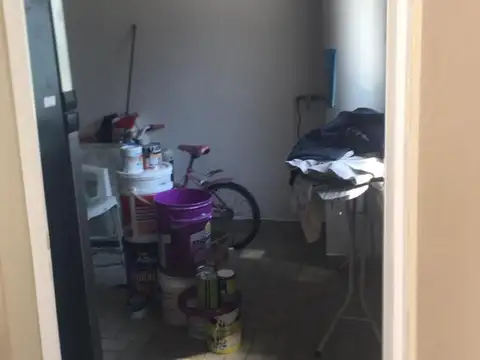 Casa en Venta con 4 cocheras