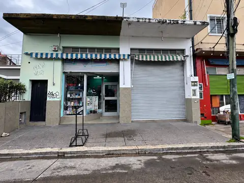 VENTA EN BLOCK – 2 LOCALES + DEPARTAMENTO 2 AMBIENTES – SAN ANTONIO DE PADUA