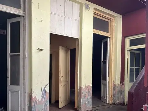 VENTA DE CASA EN MATADEROS A REFACCIONAR