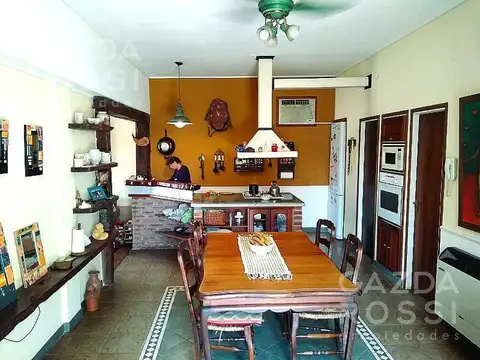 Casa en Venta en Temperley, USD 135.000
