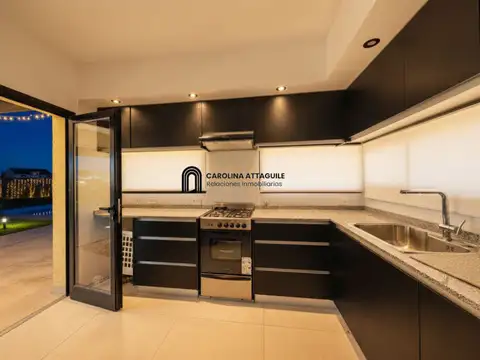Casa en Venta en Lujan, USD 175.000